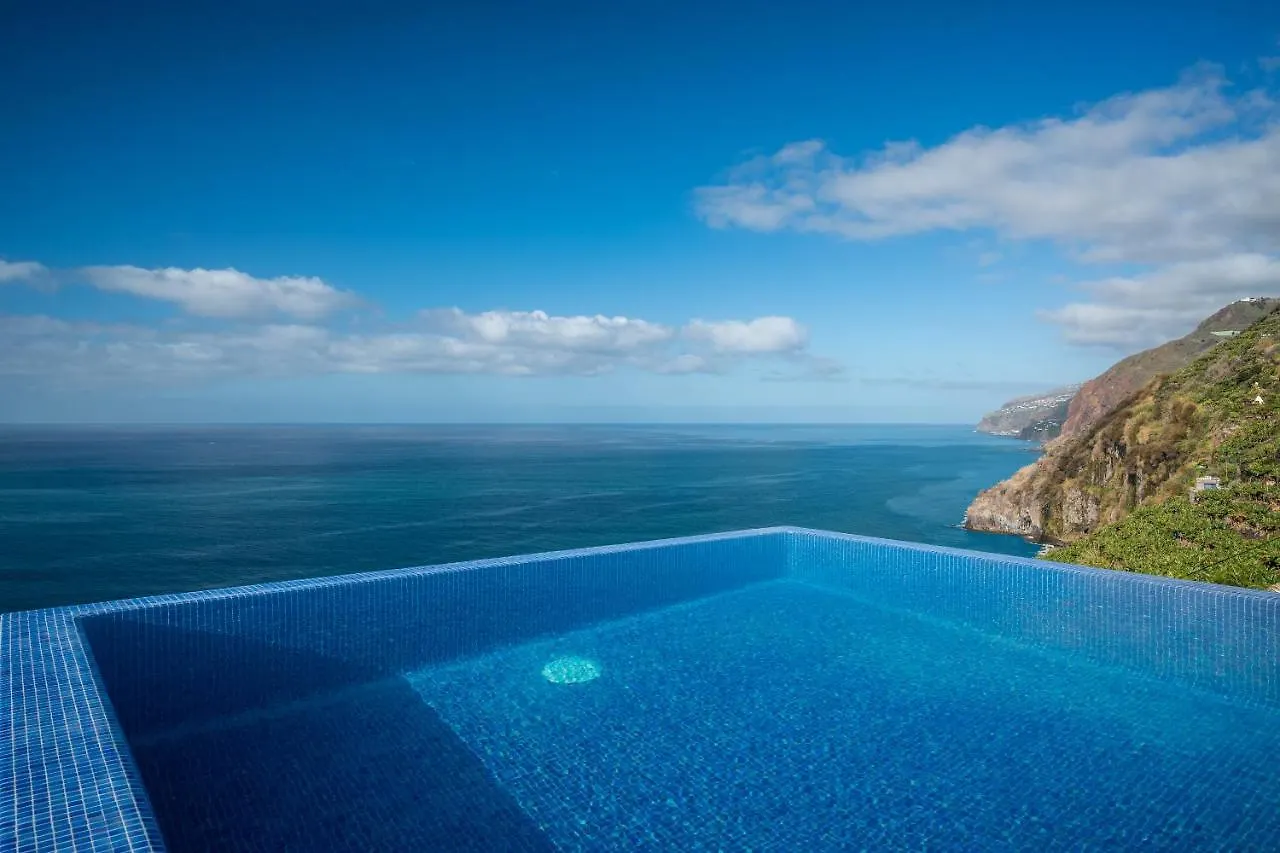 Hotel Escarpa - The Madeira Hideaway à Ponta do Sol  Station touristique