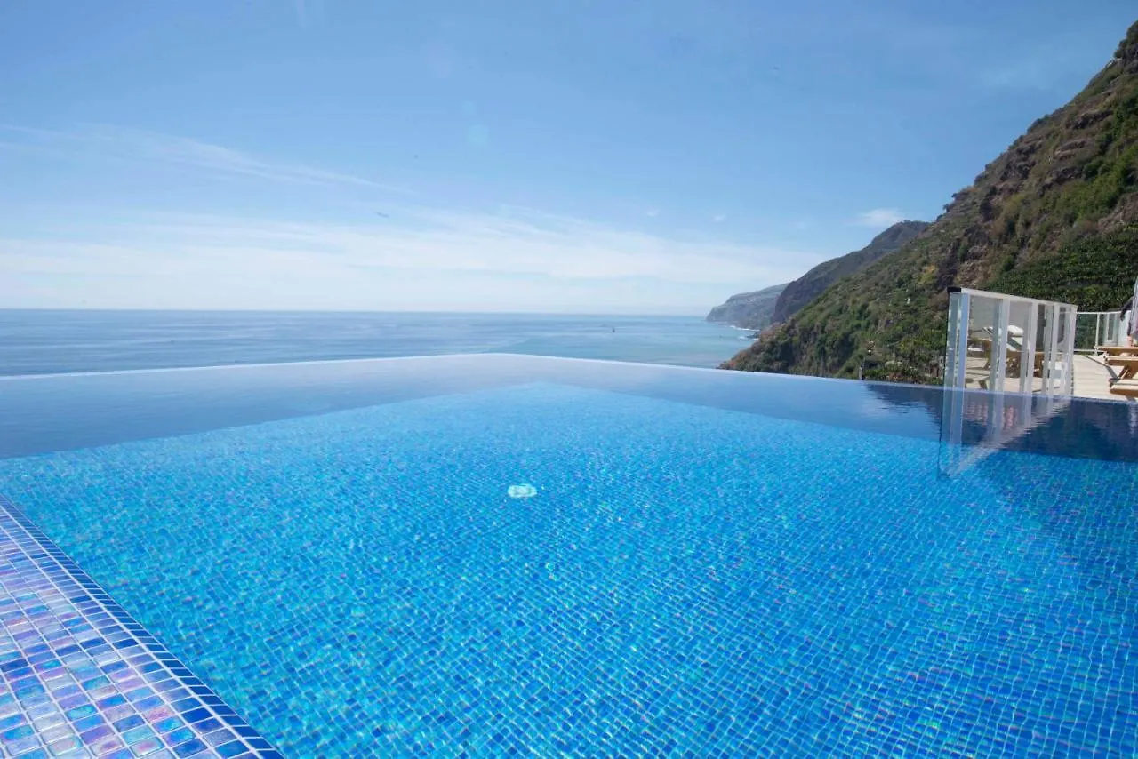 Hotel Escarpa - The Madeira Hideaway Ponta do Sol  3*, Ponta do Sol (Madeira)